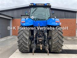 New Holland T8.300