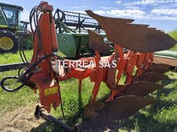 Kuhn VARI-M 151