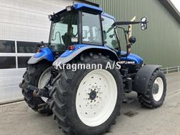 New Holland TM 165
