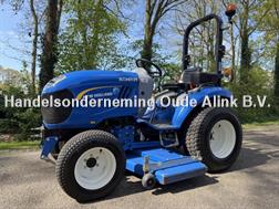 New Holland BOOMER 25