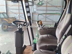 John Deere T 670