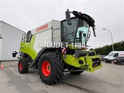 Claas TRION 660
