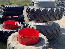 Michelin 540/65R30
