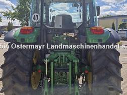 John Deere 5070 M
