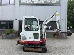 Takeuchi TB016
