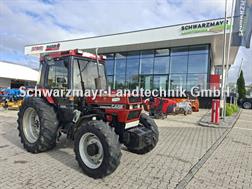 Case IH 885 AXL