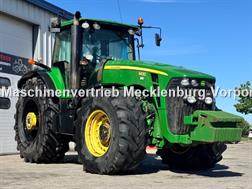 John Deere 8430