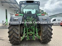 John Deere 6175R