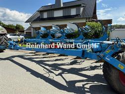 Lemken Vari-Diamant 10 – 8-Schar Streifenkörperpflug