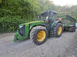 John Deere 8320R