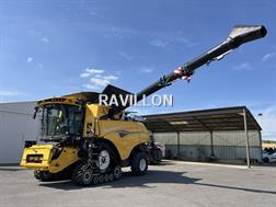 New Holland CR8.90