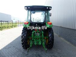 John Deere 5090 R 