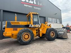 Komatsu WA450-1