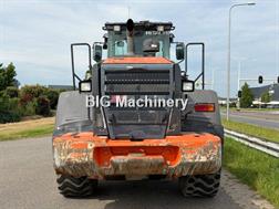 Hitachi ZW220-5B