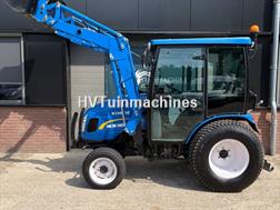 New Holland BOOMER 50