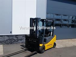 Jungheinrich EFG320