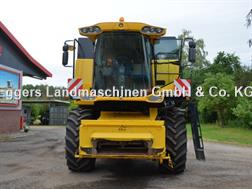 New Holland CSX 7040