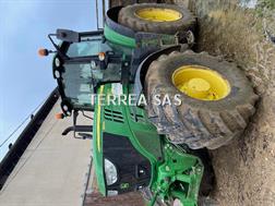 John Deere 6195M