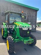 John Deere 5075M