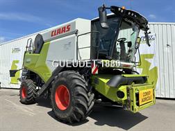 Claas TRION 650