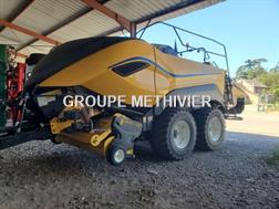 New Holland Crop Cutter