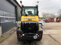 Komatsu WA 80 M-8