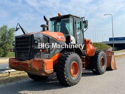 Hitachi ZW180-5B