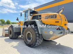 Liebherr L 586