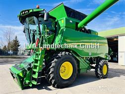 John Deere T 550