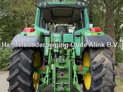 John Deere 6220