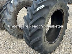 Michelin 440/65R28