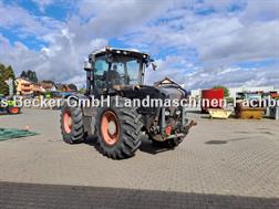 Claas XERION 3300