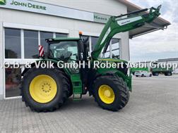 John Deere 6215