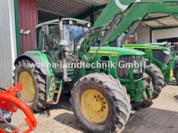 John Deere 6830