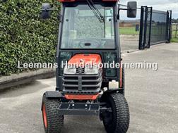 Kubota B 2400