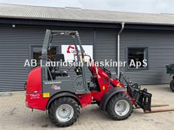 Weidemann 1160 e-Hoftrac m/hydrauliske pallegafler