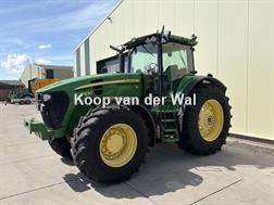 John Deere 7930