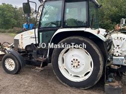 New Holland 4635